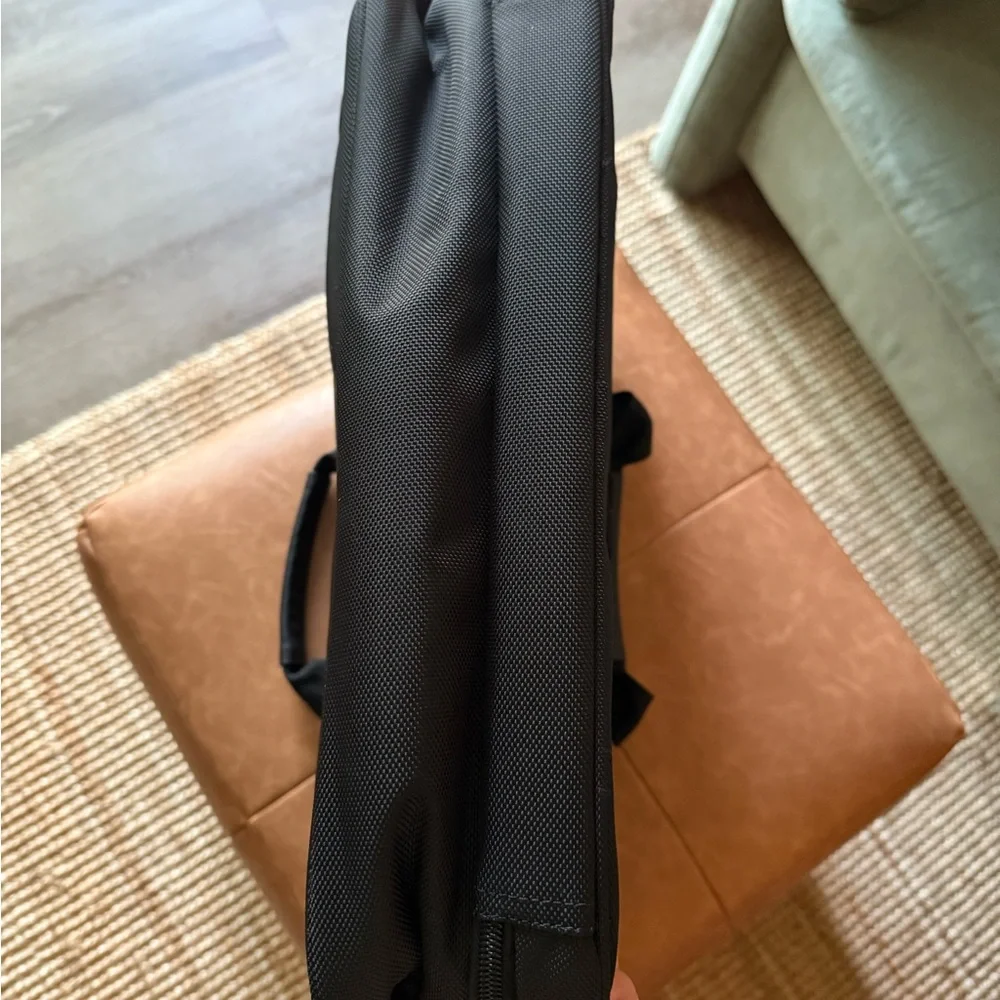 Samsonite Xenon 3.0 Techlocker Briefcase